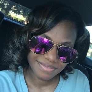 Meet your Posher, Alexandria